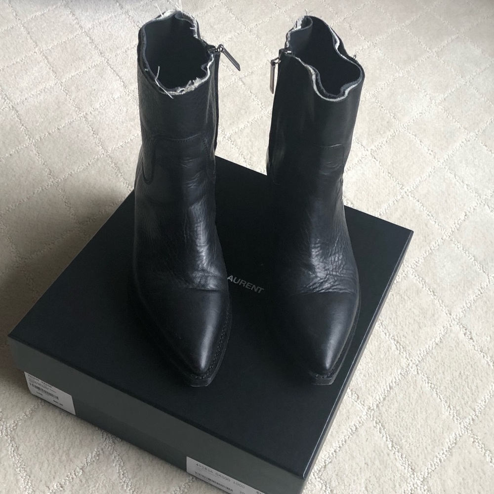 Saint Laurent leather boots - excellent condition